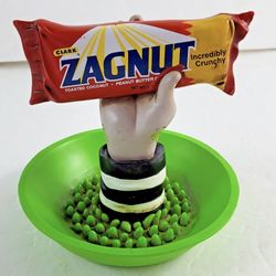 Beetlejuice Zagnut Dish Tray