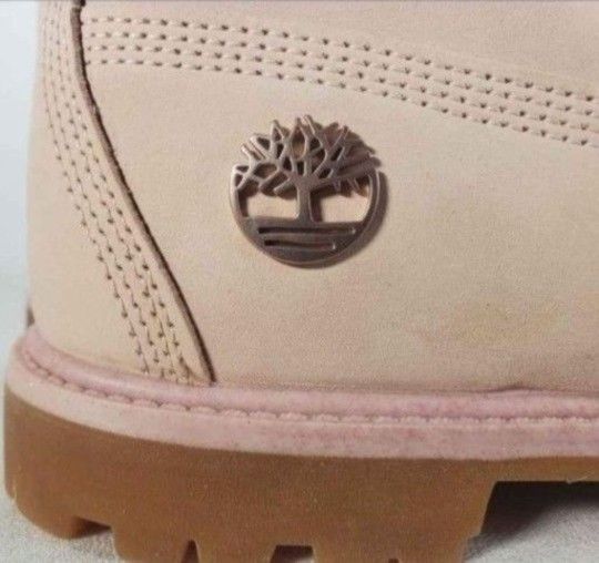 Beautiful Women's Timberland Heritage 6in Waterproof Boot Light Pink Nubuck - Women's Size  6.5