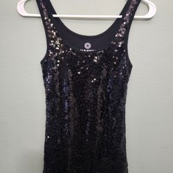 NWOT-Stretchable Old Navy Tank Top Sequins Tees Size XS, Color Black