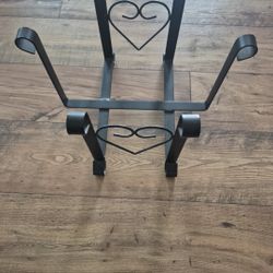 Hearts Metal Magazine Rack