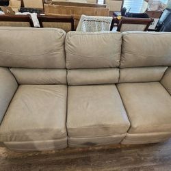 La-z-boy Reese Power Reclining Couch Model 44p366