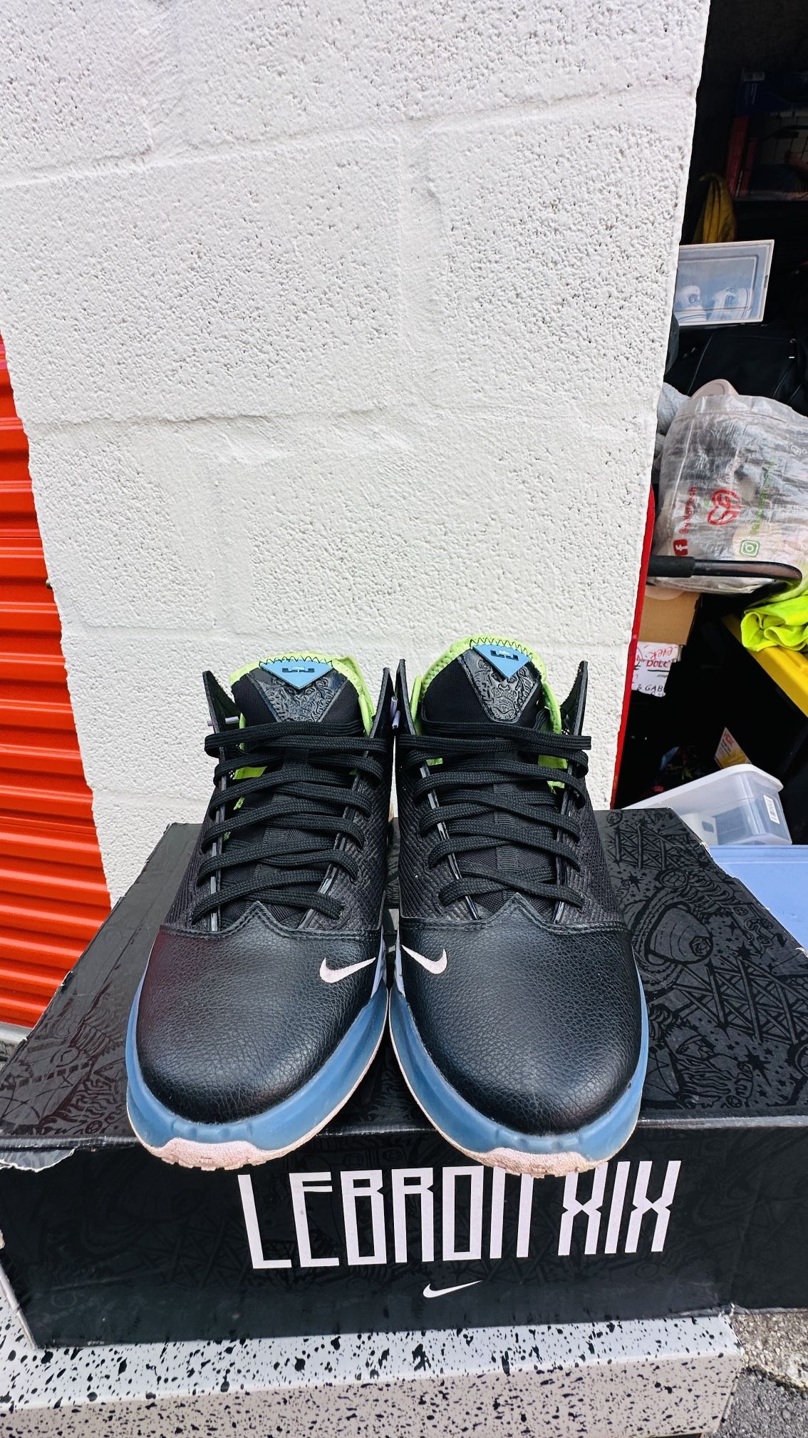 Lebron 19 Low Size 9