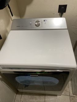 Maytag Bravos XL. Dryer