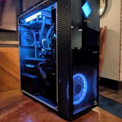 OMEN 30L TRX 3080 / AMD Ryzen 7/ 16GB Gaming PC