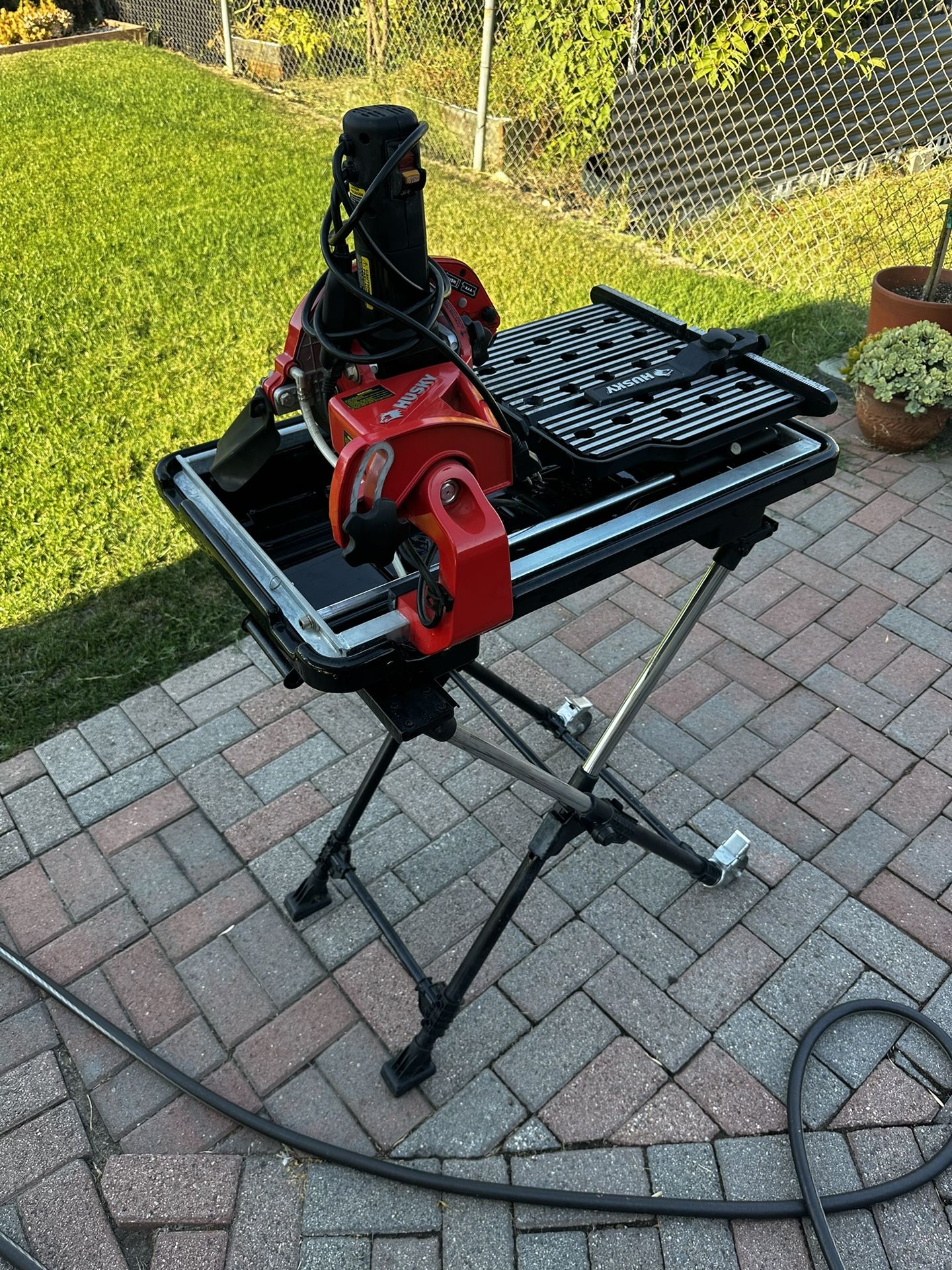 Husky 7” Wet Tile Saw Stone Laser Stand 7 Inch Like New Tilesaw