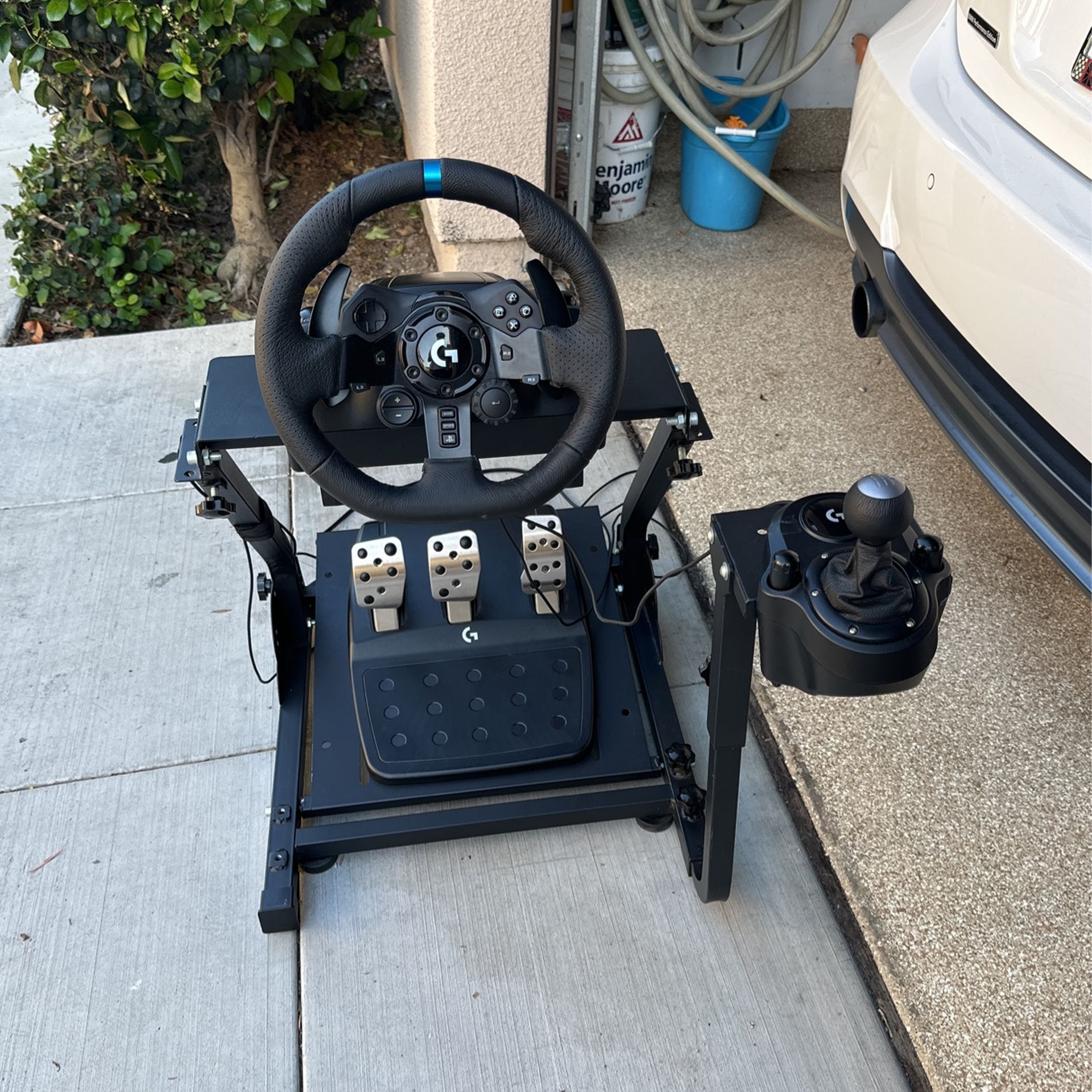 Logitech G923 Racing Sim Setup for Sale in Irvine, CA OfferUp