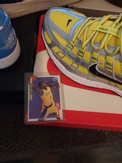 Sneakers/ sports cards