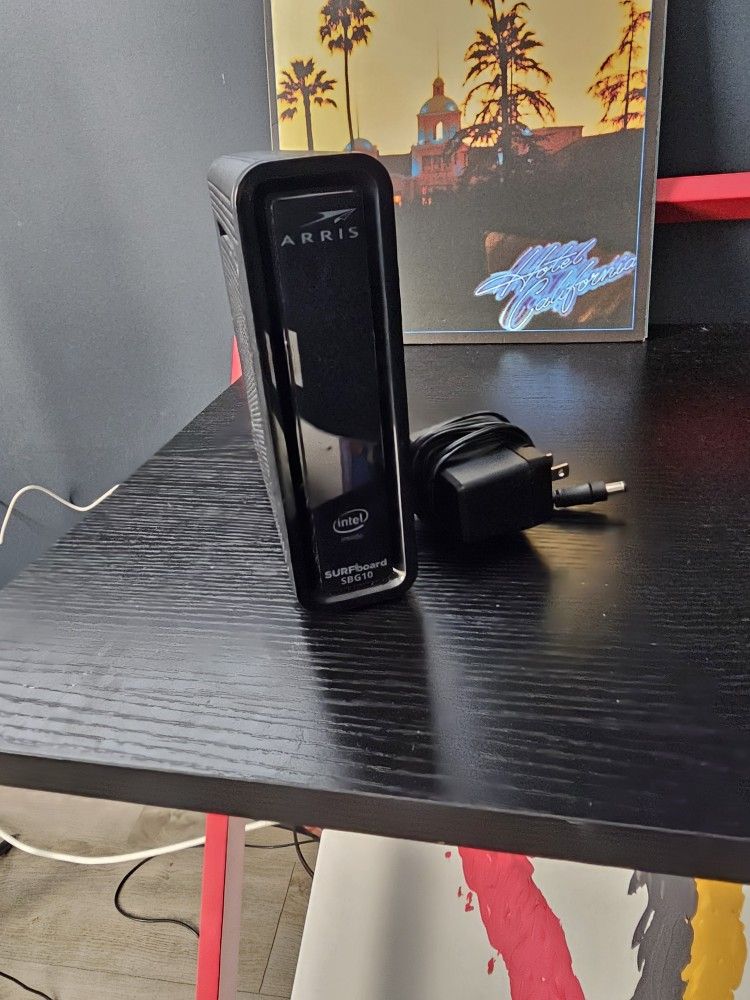 Arris Sufboard Sbg10 Wifi/Router All In One