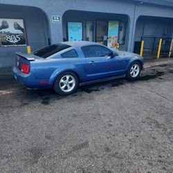 2005 Ford Mustang