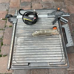 6.5-Amp 7 in. Blade Corded Table Top Wet Tile Saw