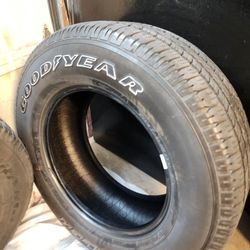 P275/65R18 Goodyear Expedition XLT Tires