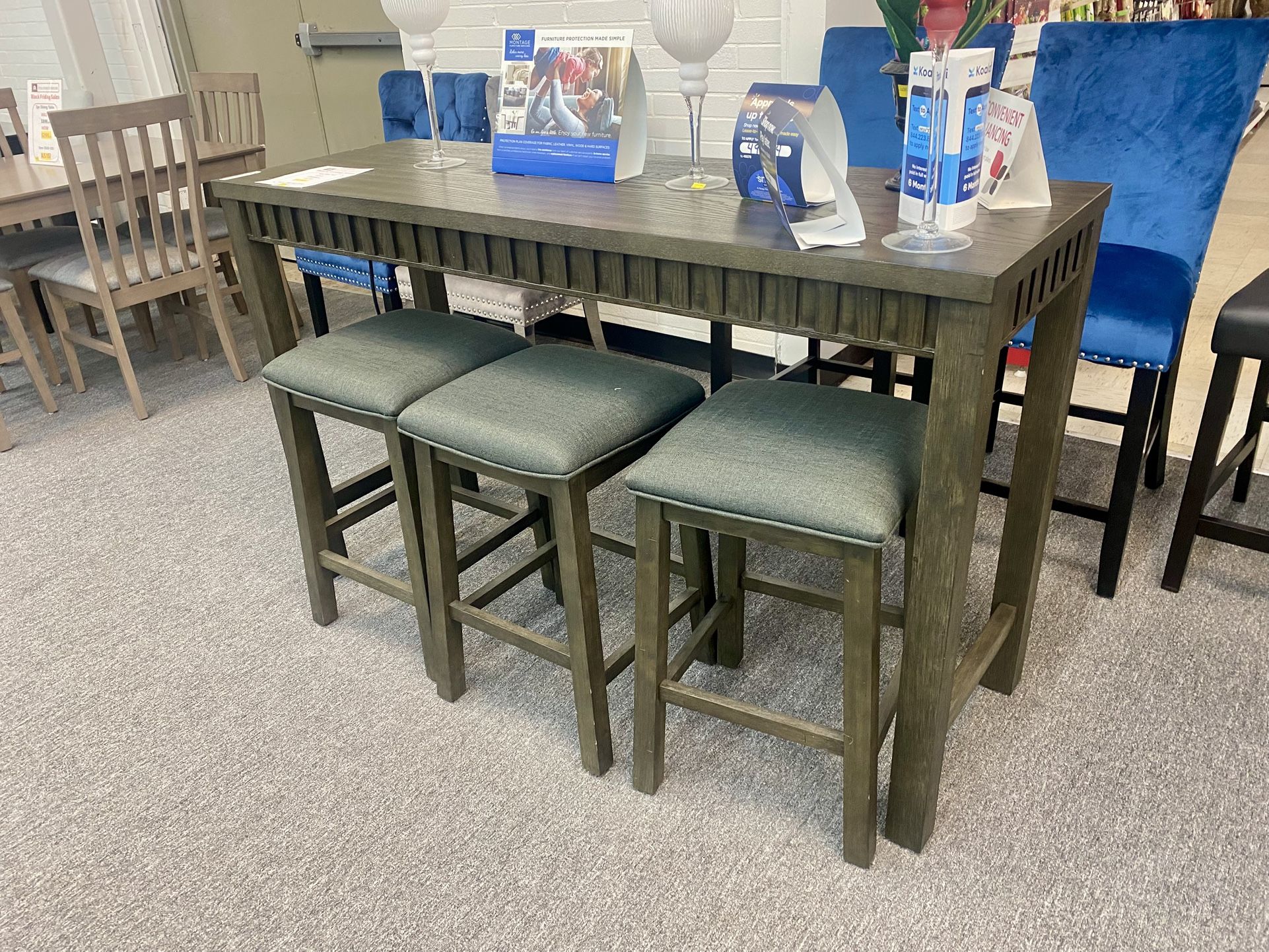 4pc Bar Set $499