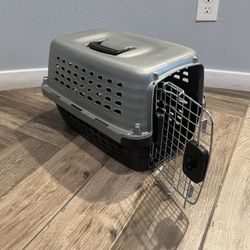 $10 Portable Kennel
