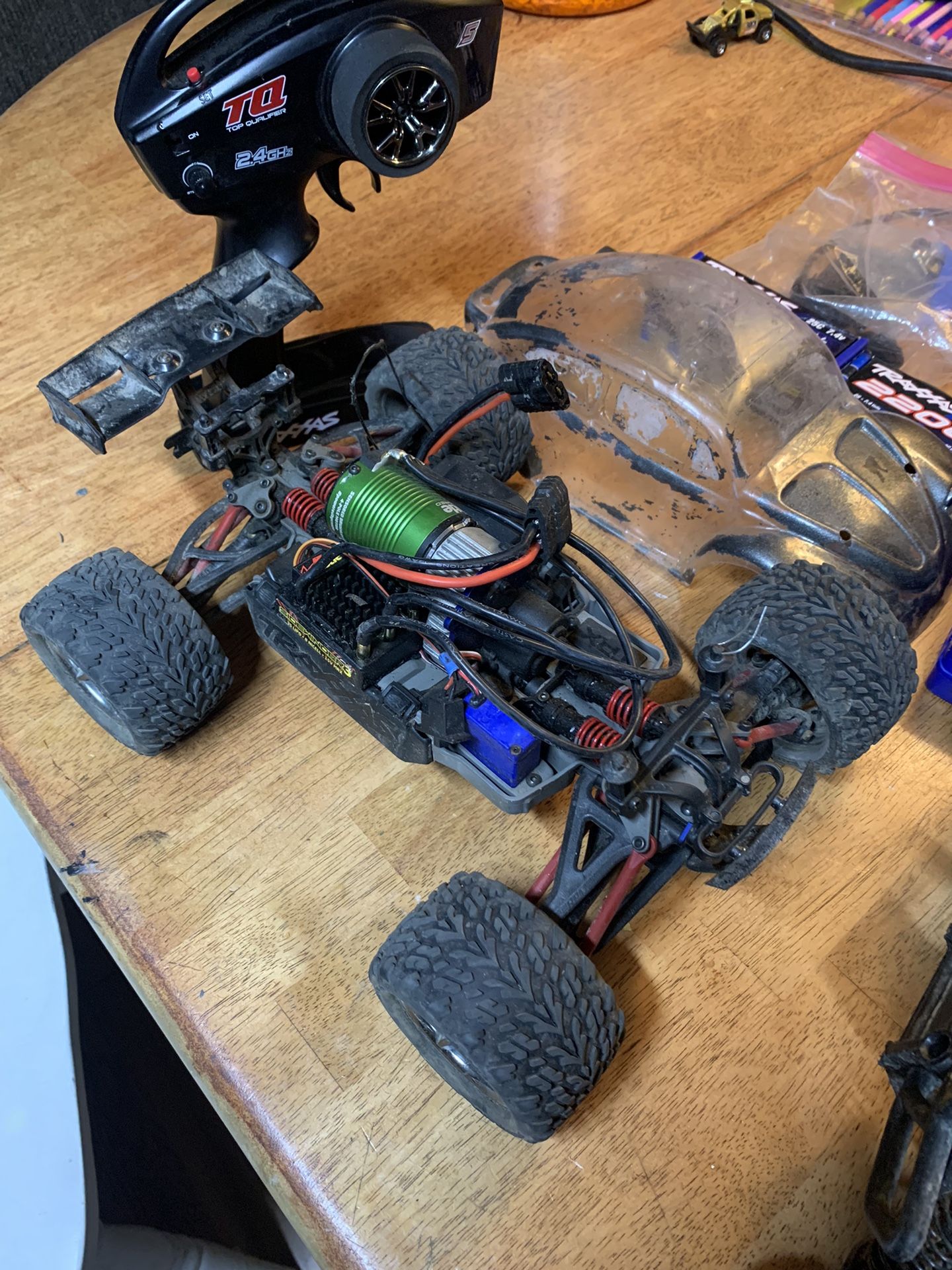 Traxxas E Revo 4WD Brushless Sensored 1/16 RC Car