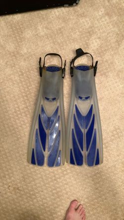 Atomic Aquatics split fin, when new $249, excellent condition