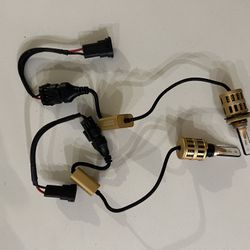 Like New Toyota 4Runner Morimoto 2Stroke 2.0 LED bulbs  
