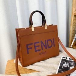 Medium Size Tote