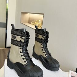 Dior CD Women’s Boots With Box New 