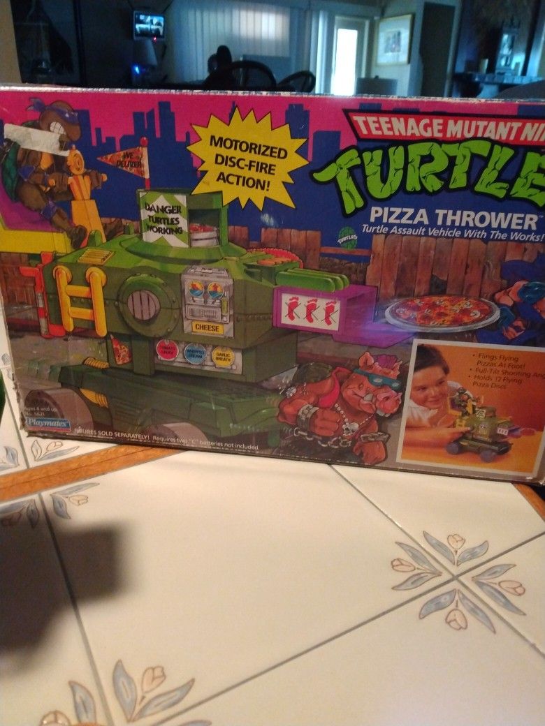 Vtg Teenage Mutant Ninja Turtles Pizza Thrower 
