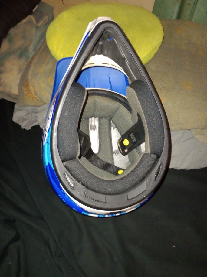 Gmax Helmet