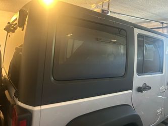 Jeep wrangler hard top