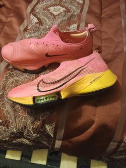 Women's nikes
