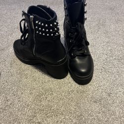 Steve Madden