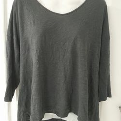 Forever 21 Dark Grey Light Weight Shirt