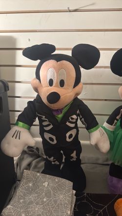 Halloween Mickey Mouse decor