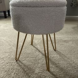 Small Storage Ottoman