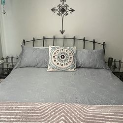 Cal King/king  Bed Frame , Headboard, Two Nightstands And Bench