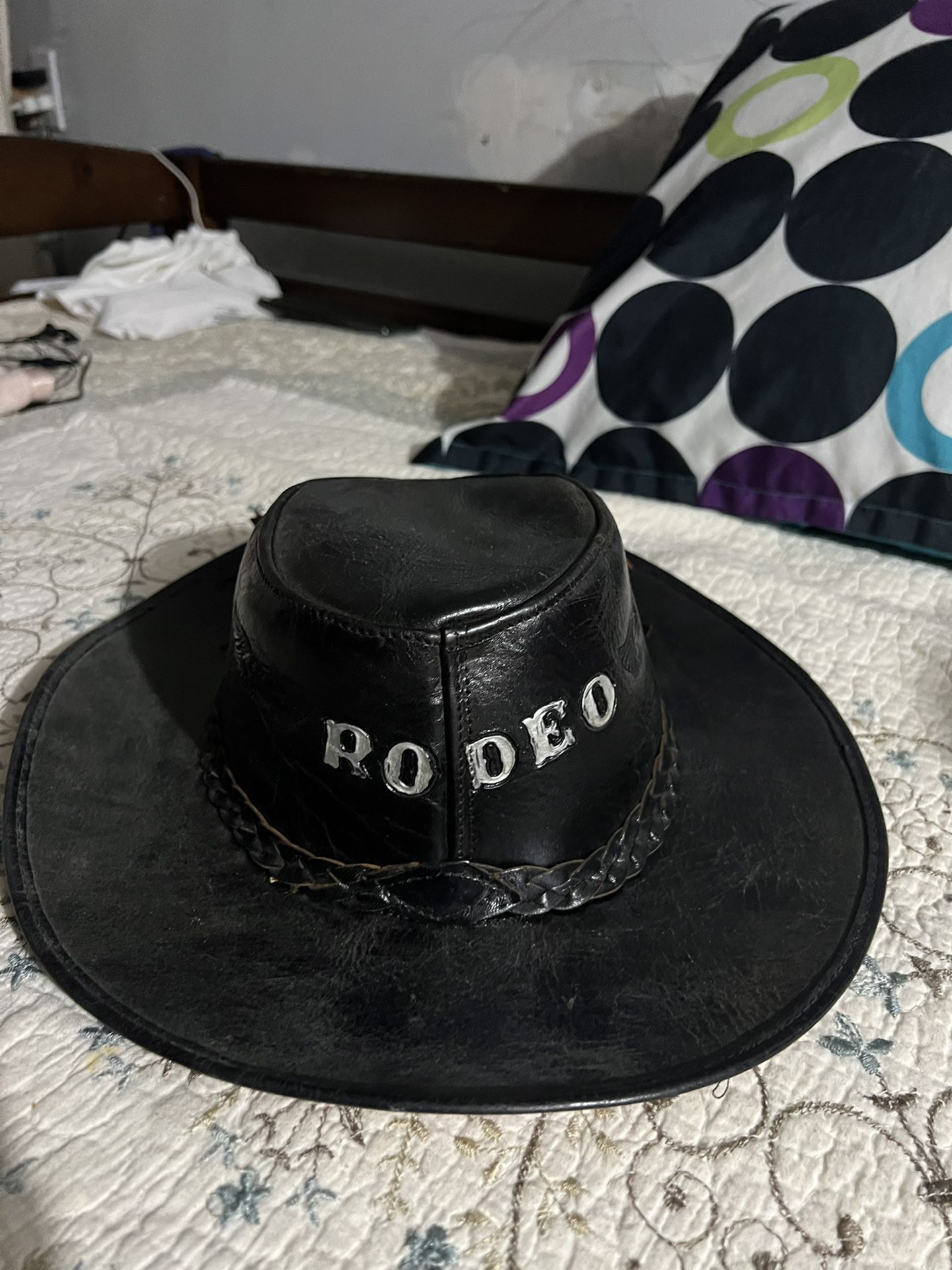 Sombrero De Cuero 