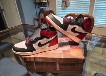 Air Jordan (GS) 1 Retro High OG "BLACK TOE REIMAGINED"size 6.5 boys/8 women