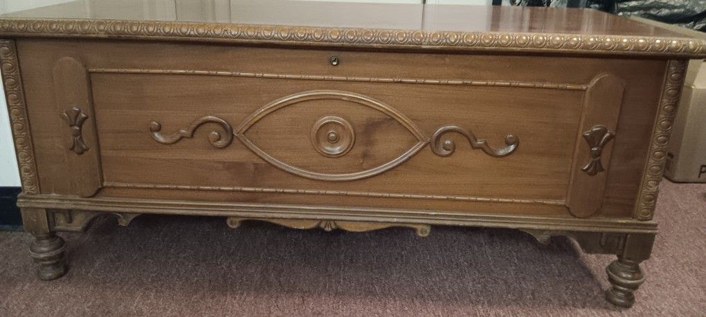 Vintage Maple Burlwood Chest