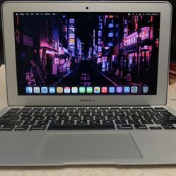 MacBook Air 11.6”