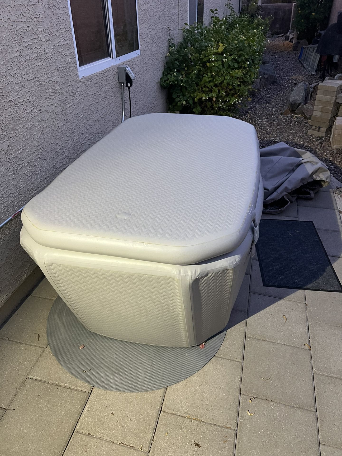 Plunge: Plunge Air Tub W/ Stnd. Chiller (cools/heats) - $2,800 (Retails $5,490)