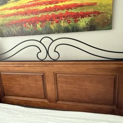 Solid Wood Queen bedroom set (no mattress