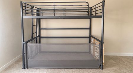 Bunked bed