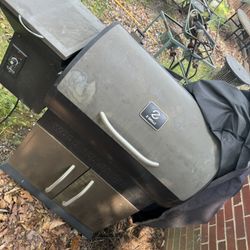 Pellet grill