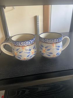 Mugs