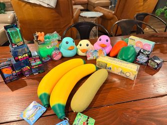 Squishy Toys Authentic NeeDohs – Ducks, Bananas & More