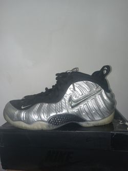 Nike FOAMPOSITE MEN SIZE 10.5 W/Box