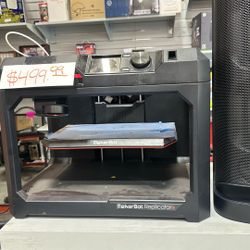 MakerBot Replicator+ 3D Printer