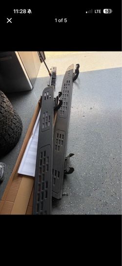 2025 f150 tremor running boards