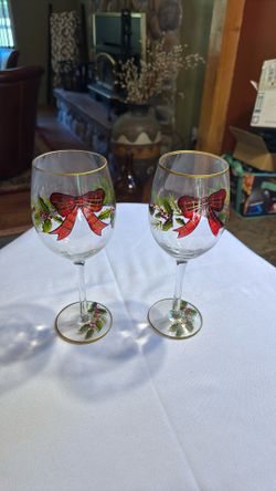 Wine Glasses / Christmas