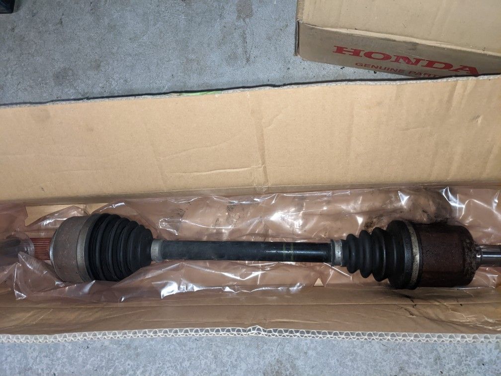 2012 Honda CR-V Front Axels