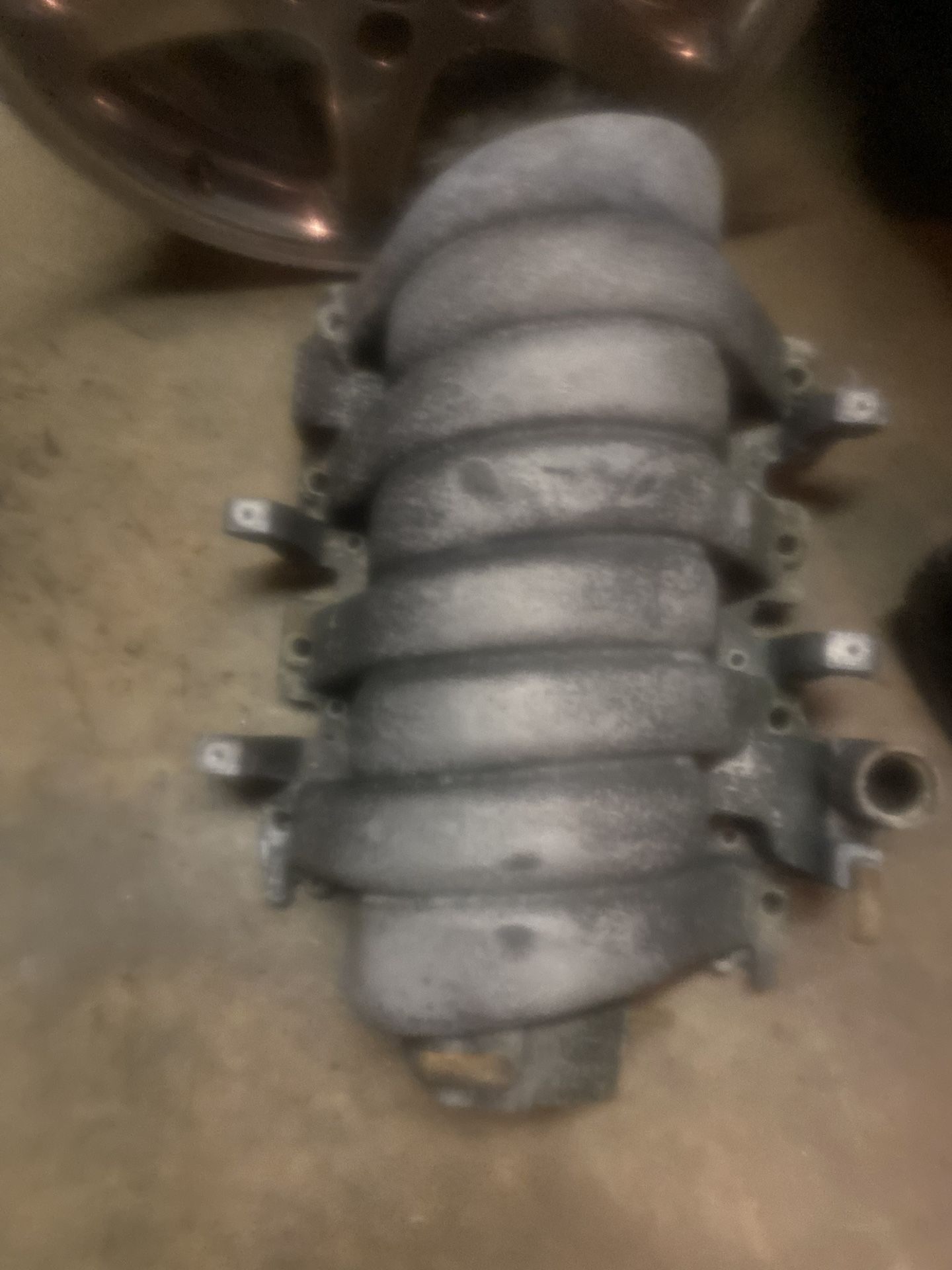 Intake manifolds for 06-10 SRT mopar