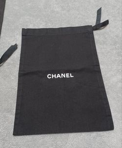 5 Chanel Dust Bags for Sale in Las Vegas, NV - OfferUp