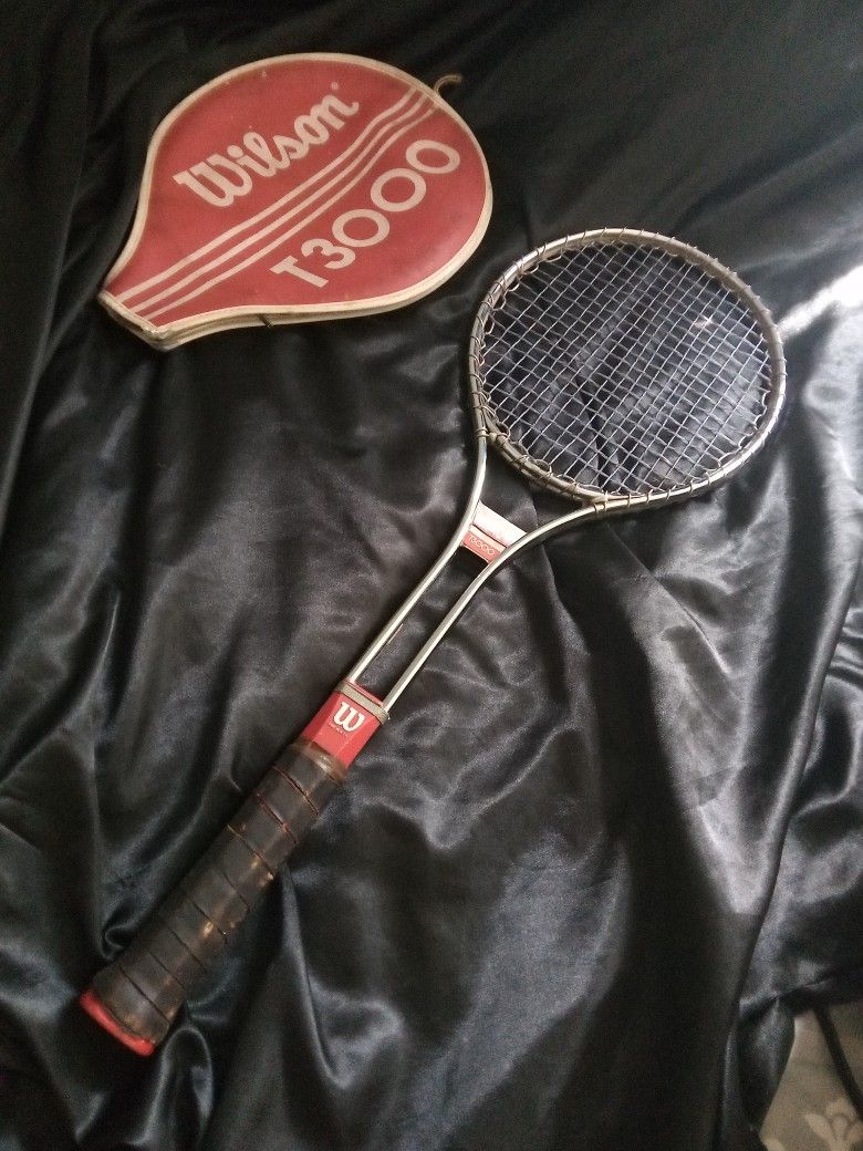 Wilson T3000 Tennis Racket