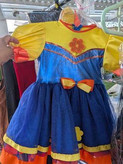 Bely y Beto girl's costume
